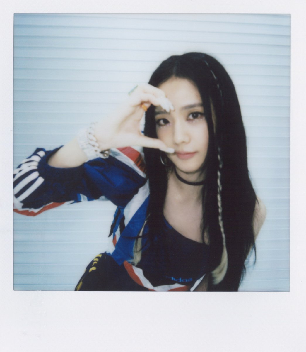 ygofficialblink's tweet photo. BLINKs, thank you for joining our listening party today! Keep streaming ‘BORN PINK’ on @sttationhead and come back tomorrow for our final listening party at 2PM PST!
👑 https://t.co/hXkOwZNQZX
📍9/21 (Wed) 4PM PST | 8AM KST (+1)
📍9/22 (Thu) 2PM PST | 6AM KST (+1) https://t.co/ruGN7ttFph
