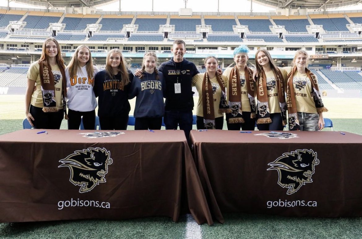 taryncabak's tweet photo. Honoured to officially announce my signing with @bisonswsoc @umbisons !!  This wouldn’t have been possible without the support from my coaches and teammates at @TeamToba @WSEUSoccer and @ValourFCElite Can’t wait for everything that is to come! See you in 2023🤎🦬 https://t.co/4okodxcbGW