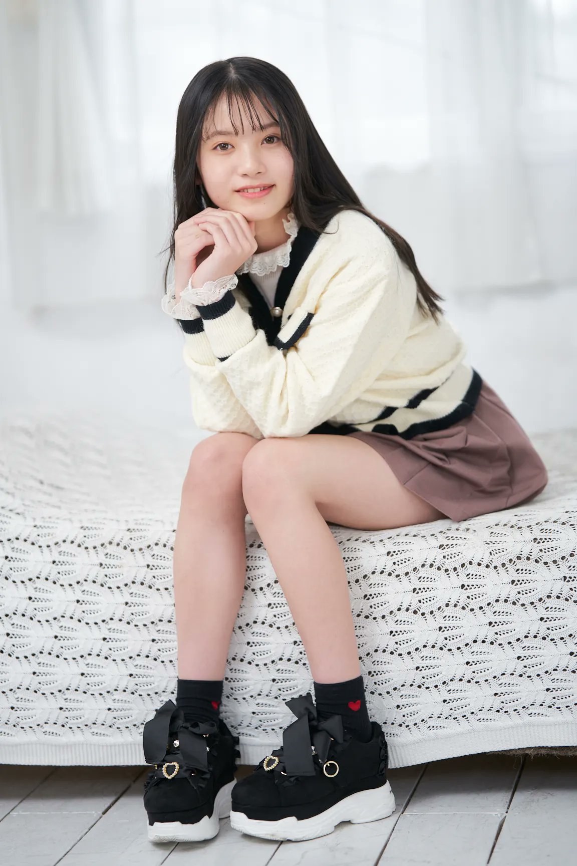 mai hyodo  / X