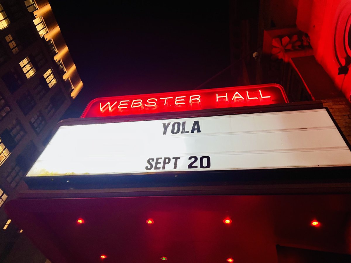 maiderings's tweet photo. Still recovering from seeing the incomparable ⁦@iamyola⁩ rock out ⁦@WebsterHall⁩ last night! Her vocal range is astonishing! 🤯 Super fun concert! Fan for life! Please come back to NYC soon!  #standformyself #walkthroughfire https://t.co/uYmLioKork