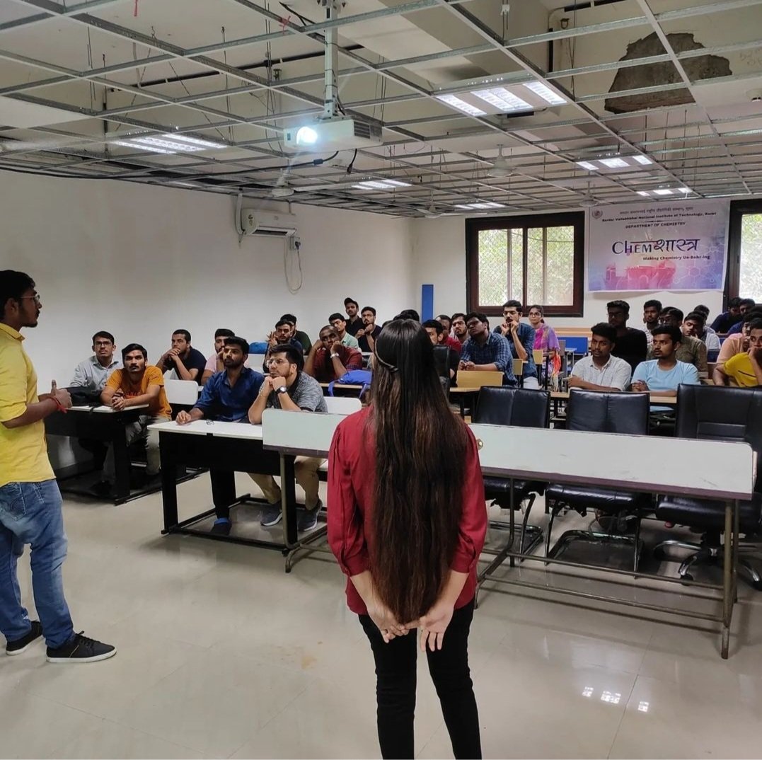 ChemShastra's tweet photo. A Glimpse of the " Conquering Placement Talk" which was held on 9th September 2022 at Room Number 105, Department of Chemistry, Svnit Surat. https://t.co/VMm11KKBXp