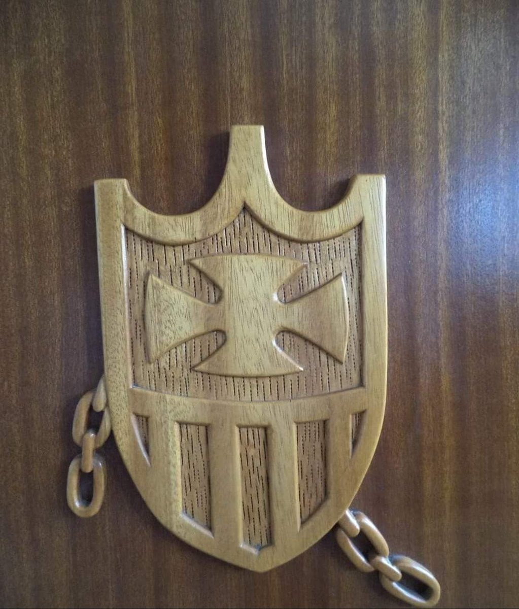 MercedariasNj's tweet photo. Tener una identidad y ser consciente de ella nos ensancha la mirada hacia el futuro, nos abre caminos y nos hace saber quiénes somos hoy y dónde estamos parados ante la vida.
#IdentidadMercedaria 💛❤
#Misión 👣
#Redención 🔗⛓ https://t.co/k4r7BQMkqg