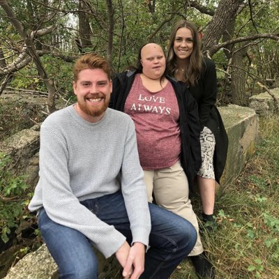 allyanda's tweet photo. #NewProfilePic https://t.co/UTJdRMPFSy