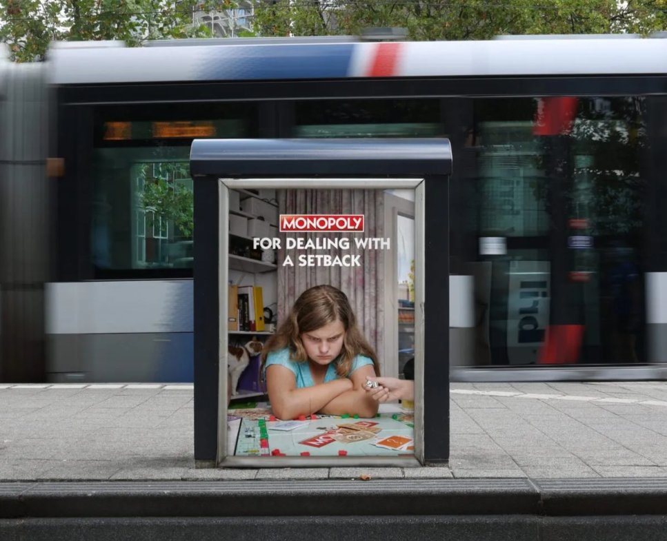 creativezinkin's tweet photo. ¿Quién no se ha enfadado nunca jugando al Monopoly? 🖖🏻​

🎲​ ❞𝗙𝗶𝗴𝗵𝘁𝗶𝗻𝗴 𝗶𝘀 𝗴𝗼𝗼𝗱❞ es la nueva campaña de #Monopoly.

¿Qué te parece? ​👀​⬇️​

✍🏻​ @lacriaturacreat 

#marketing #marketingdigital #publicidadexterior #publicidad #marketingdecontenidos #publi https://t.co/KtNBNIkLq1