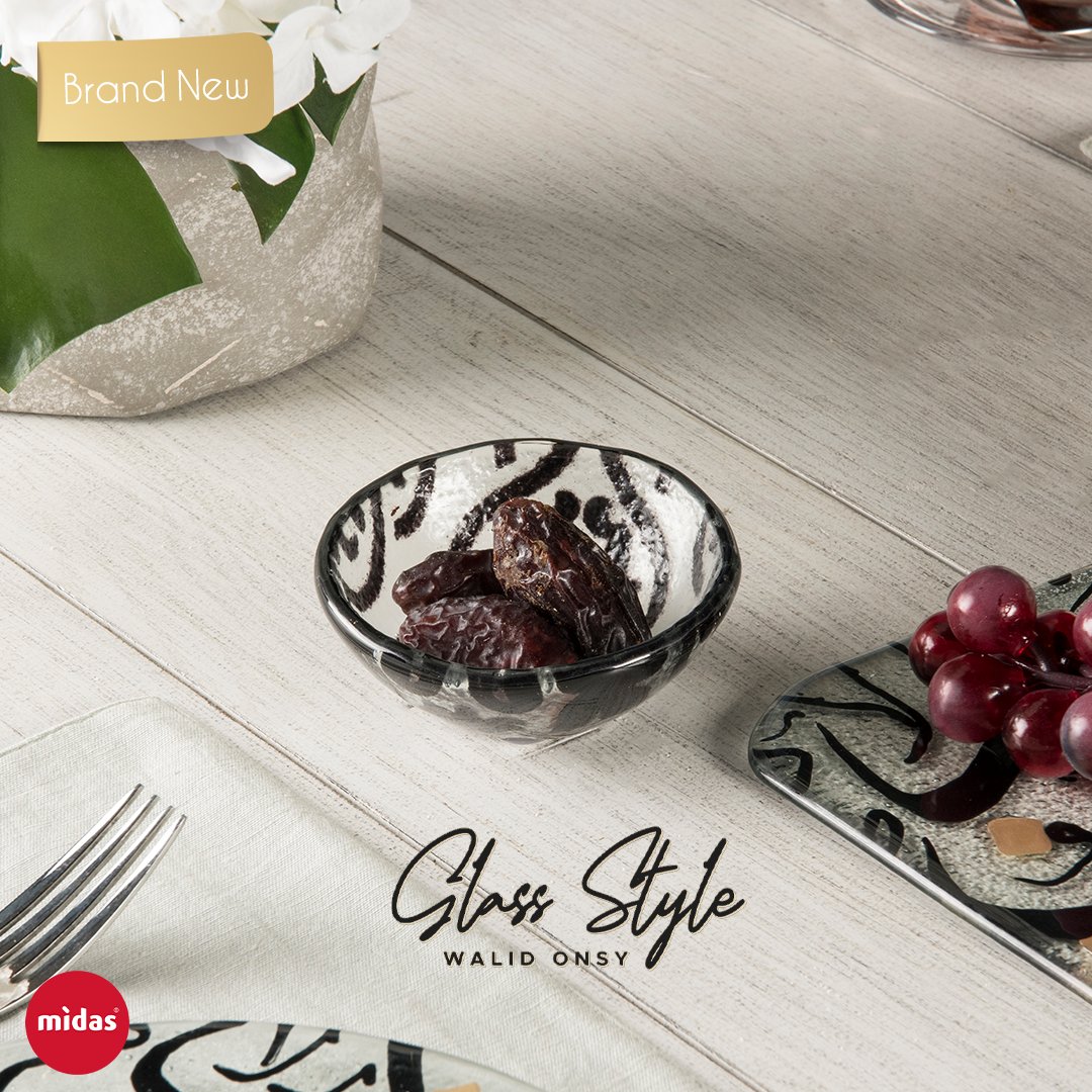 midaskuwait's tweet photo. Midas always let you serve your guests in a unique yet elegant way
#MidasFurniture #Accessories #GlassStyle #Showroom #Website #GlassAccessories #Elegance #Decor #HomeDecor #Uniqueness #Midaskuwait #Art #Elegance #kuwait https://t.co/0jiFAWLeQY