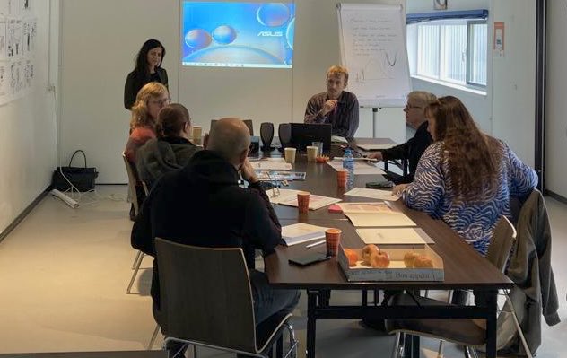 Training Rookvrij Ambassadeurs voor wijkaanpak in Haarlem en Beverwijk/Heemskerk van start! Deze kanjers gaan ons helpen om passende rookstophulp te organiseren en in contact te komen met hun rokende buurtgenoten! ⁦<a href="/PharosKennis/">Pharos</a>⁩ ⁦⁦<a href="/GGDGHORNL/">GGD GHOR Nederland</a>⁩ @InhHaarlem⁩