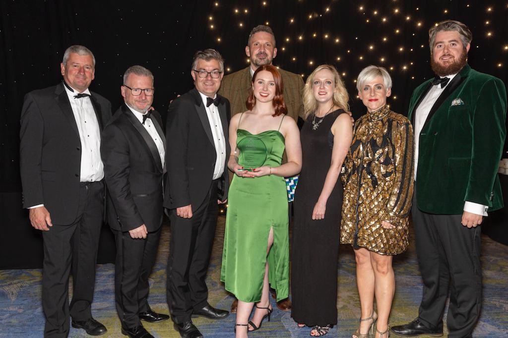 Beth Murray tweet media