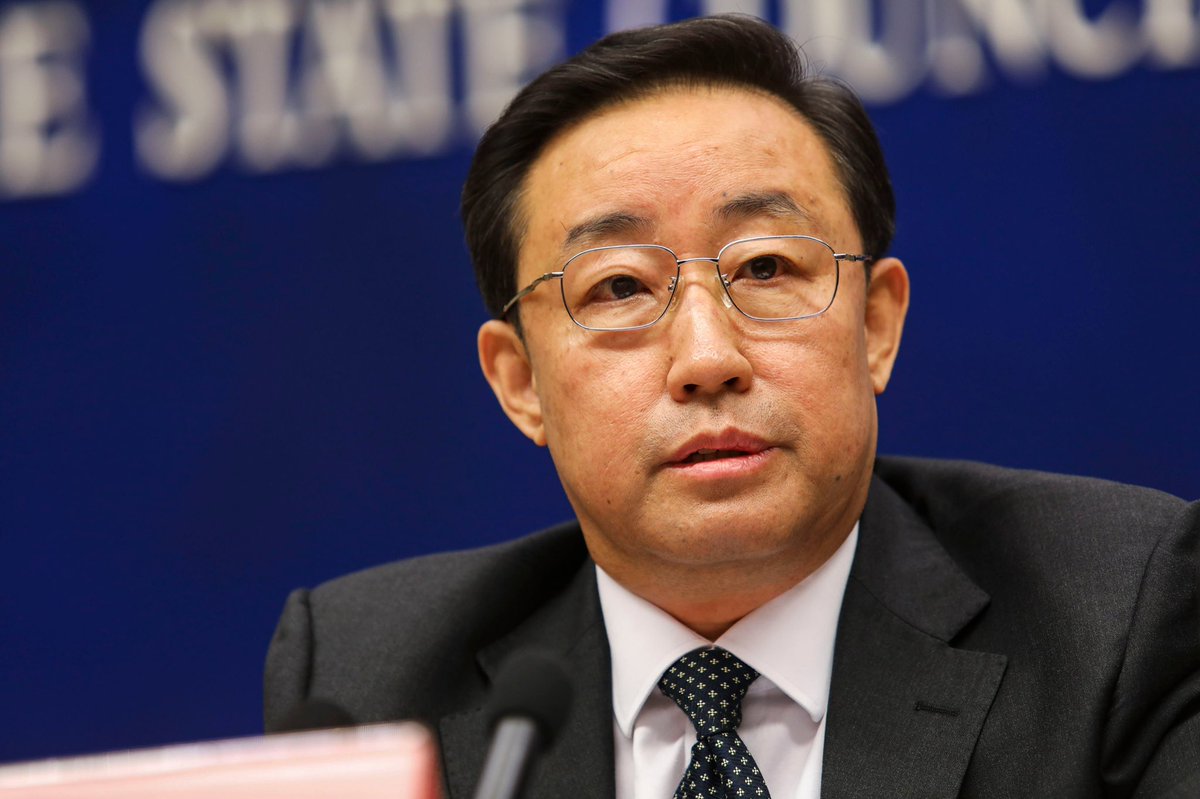 🔴#Flash: l’ex-ministre chinois de la Justice et haut responsable de la police a été condamné jeudi à mort avec sursis pour corruption. Cette peine sera commuée en prison à vie pour Fu Zhenghua, 67 ans, une des personnalités politiques les plus importantes à tomber depuis 5 ans.