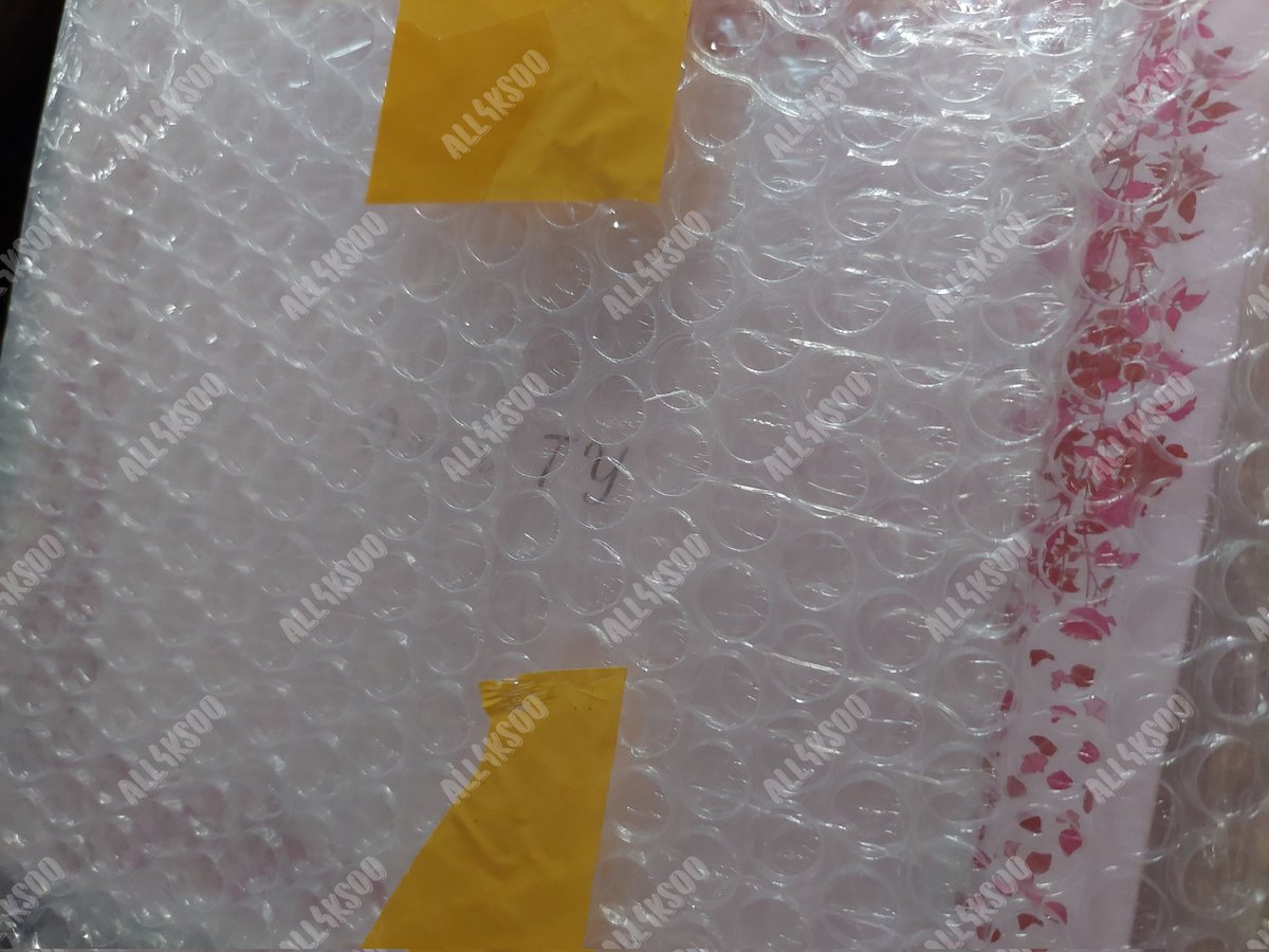 all4ksoo's tweet photo. #4KsooARRIVALS 🐧
MALAYSIA BOX14 - BOX DELIVERED 09.21.22 ✅️
Finished item checking & sorting. Mini photo preview of the SUHO BINDER and TY SCARF 💕
Will start sending arrival notices in a few via DM/email ~ Kindly wait for it. Thank you ✨️🙏 https://t.co/eaWGxGdMPH