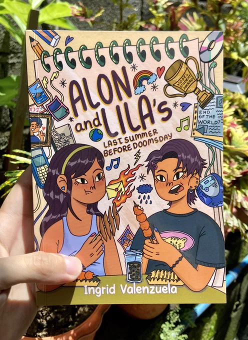 Alon and Lila's Last Summer Before Doomsday 🌊💜 physical copy. I also drew the illus on the back cover ☺️ https://t.co/86vpx1IwbV 