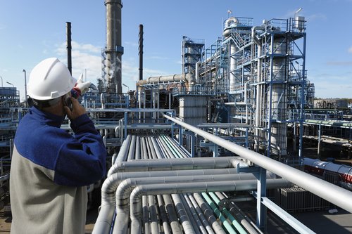 [Communiqué] 3 ans après l’incendie de Rouen, la mobilisation des entreprises de la Chimie en faveur de la sécurité continue bit.ly/3LwGNCy