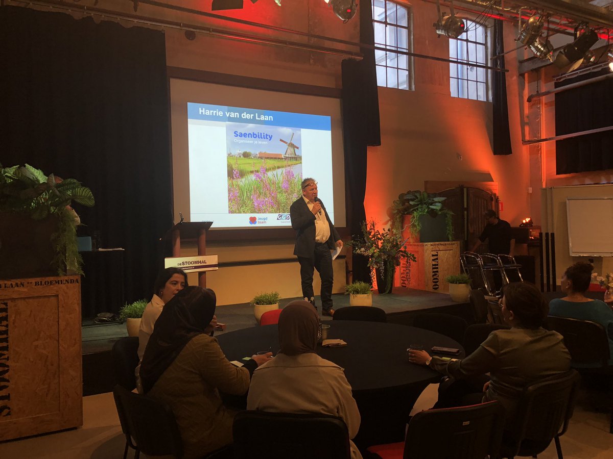 AnneDuyn's tweet photo. Aftrap van Saenbility conferentie 2022 met Wethouder Harrie van der Laan. Mooie woorden voor de professionals een dank aan allen die het werk doen. https://t.co/4uEyeq3Eqd
