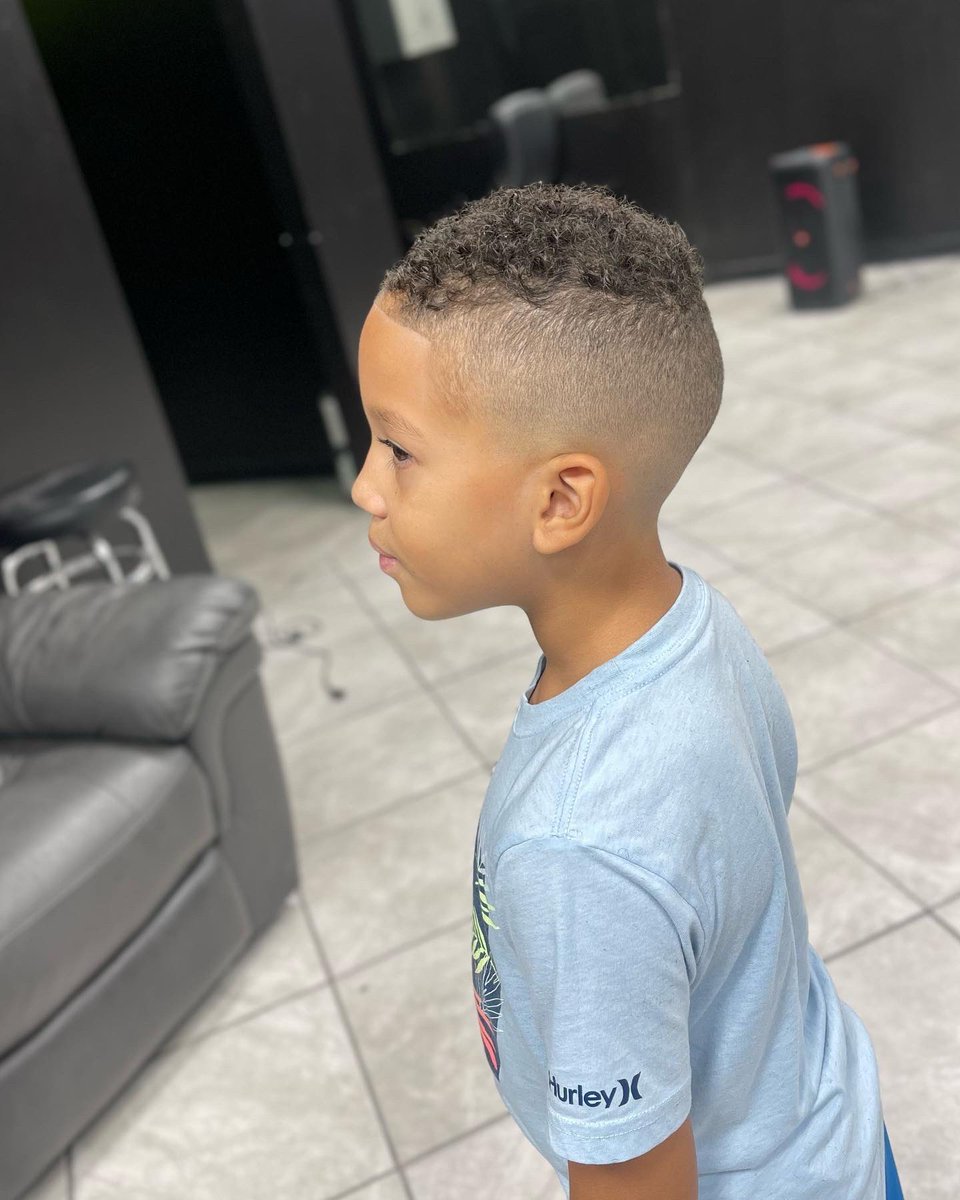 AB THE Barber Barbie.💈💖 tweet media