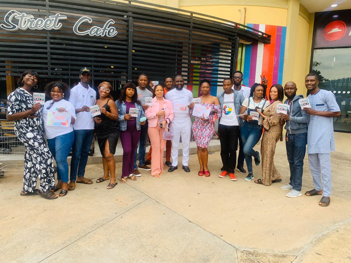 _ChangeAfrica's tweet photo. Hello Guys! It's throwback dayπ
Here are photos from our Abuja Change for Africa Volunteers Hangoutπ
ASUU Strike #ASSU #Abuja #emilokan #GODEBATE #goodgoverance #NewNigeria #LoudlyNigerian #Nigeriaisnotforsale #ChangeforAfrica https://t.co/WlKAN070nl