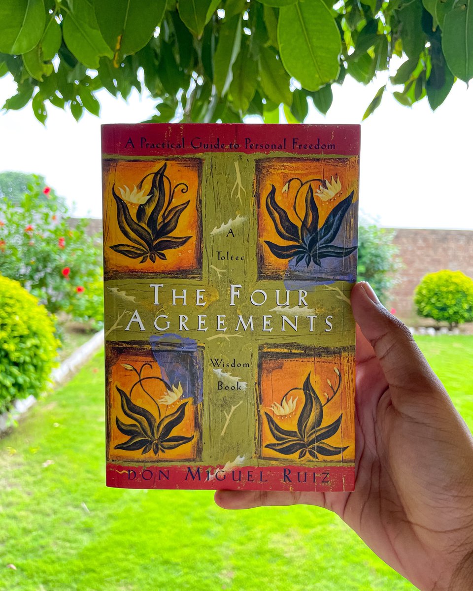 librarymindset's tweet photo. 20)The Four Agreements https://t.co/NR5H2MyX86