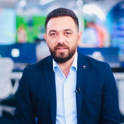 نطالب من الأخ الأستاذ <a href="/ali_alifadhil/">Ali Fadhil _ علي فاضل</a> 
بأن لا يبخل علينا في تسريبات وملفات فساد 
واخص بالذكر تسريبات نوري المالكي.التي وعد بها اذا تكلم المالكي عن رئاسة الوزراء ..ونحن ومن هنا نطلب من البطل علي فاضل ان يرمي ما في جعبته للمالكي ان تكلم او لم يتكلم .وبما ان هناك تحرك جيد من القضاء