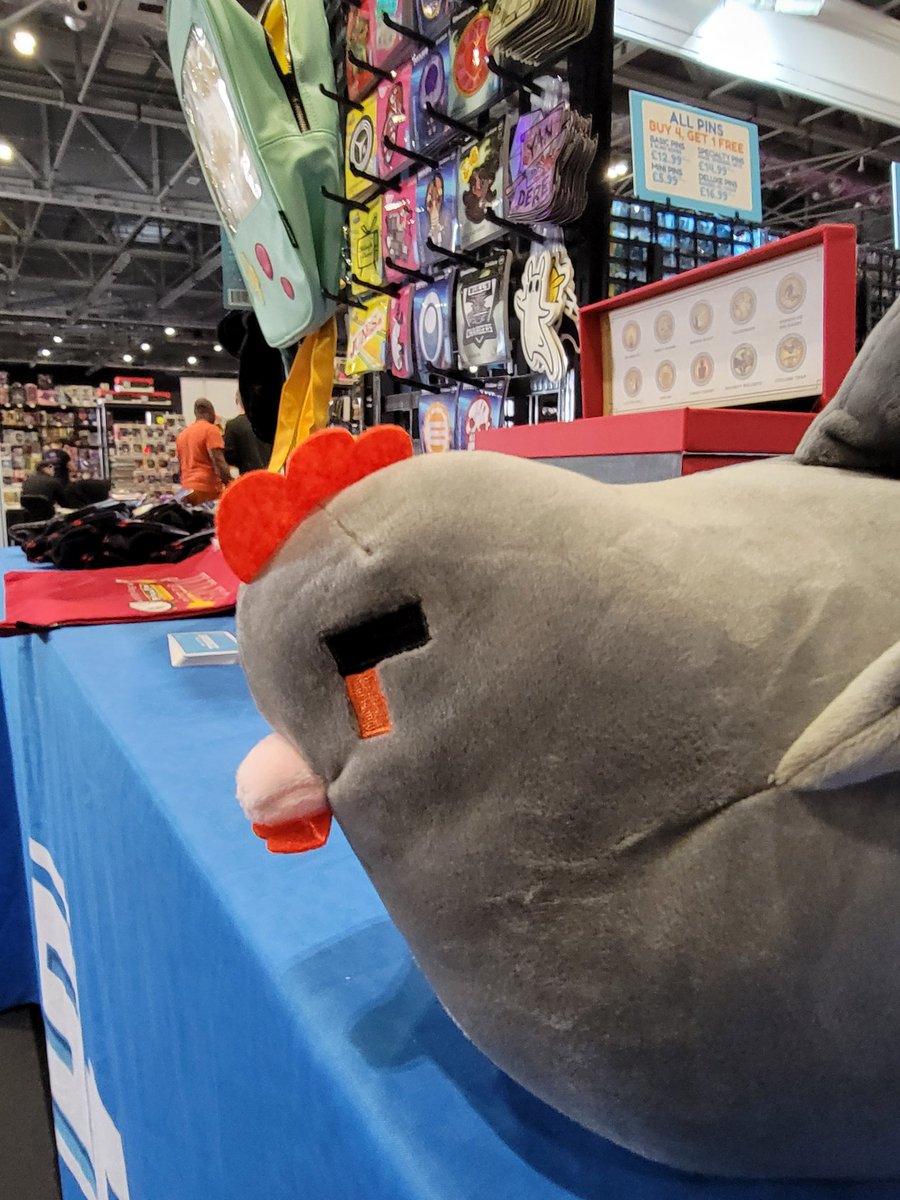 TeamSanshee's tweet photo. Hello England! Come visit us at both R1 and get your Sanshee fix without those pesky shipping costs! #EGX #EGXLondon #CollectJoy https://t.co/1zO4E2sIPK