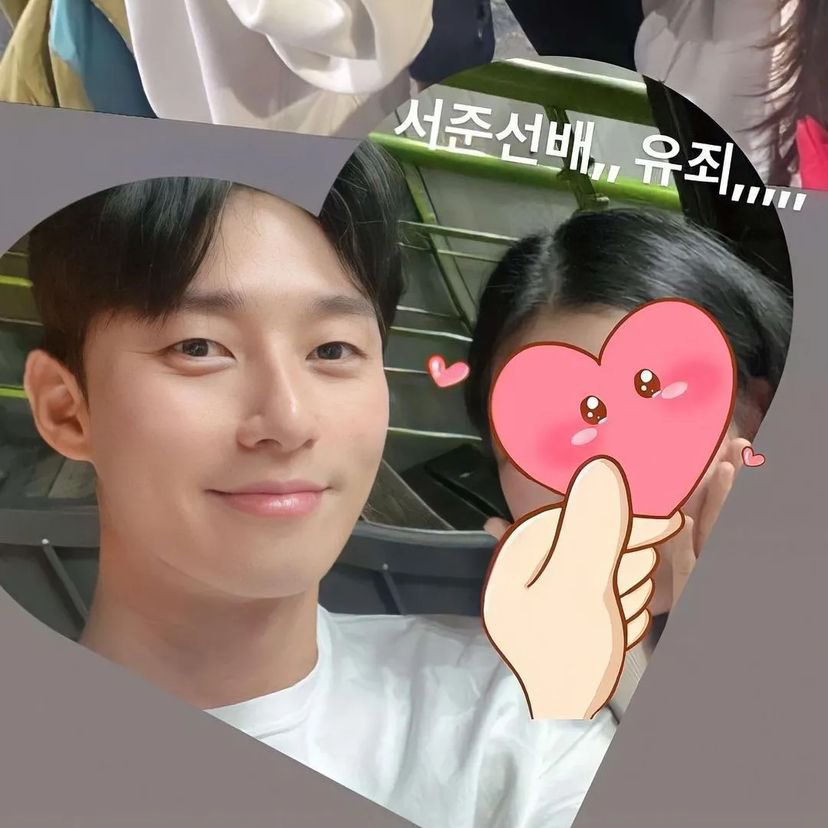 lusianaaolivary's tweet photo. #GyeongseongCreature dinner party last night! 😍
Can't wait huhu 🥺
btw, soo handsomee Sojunna 🥰🤍✨

#ParkSeoJun #박서준 #パクソジュン #HanSoHee https://t.co/DxGk2FscR9