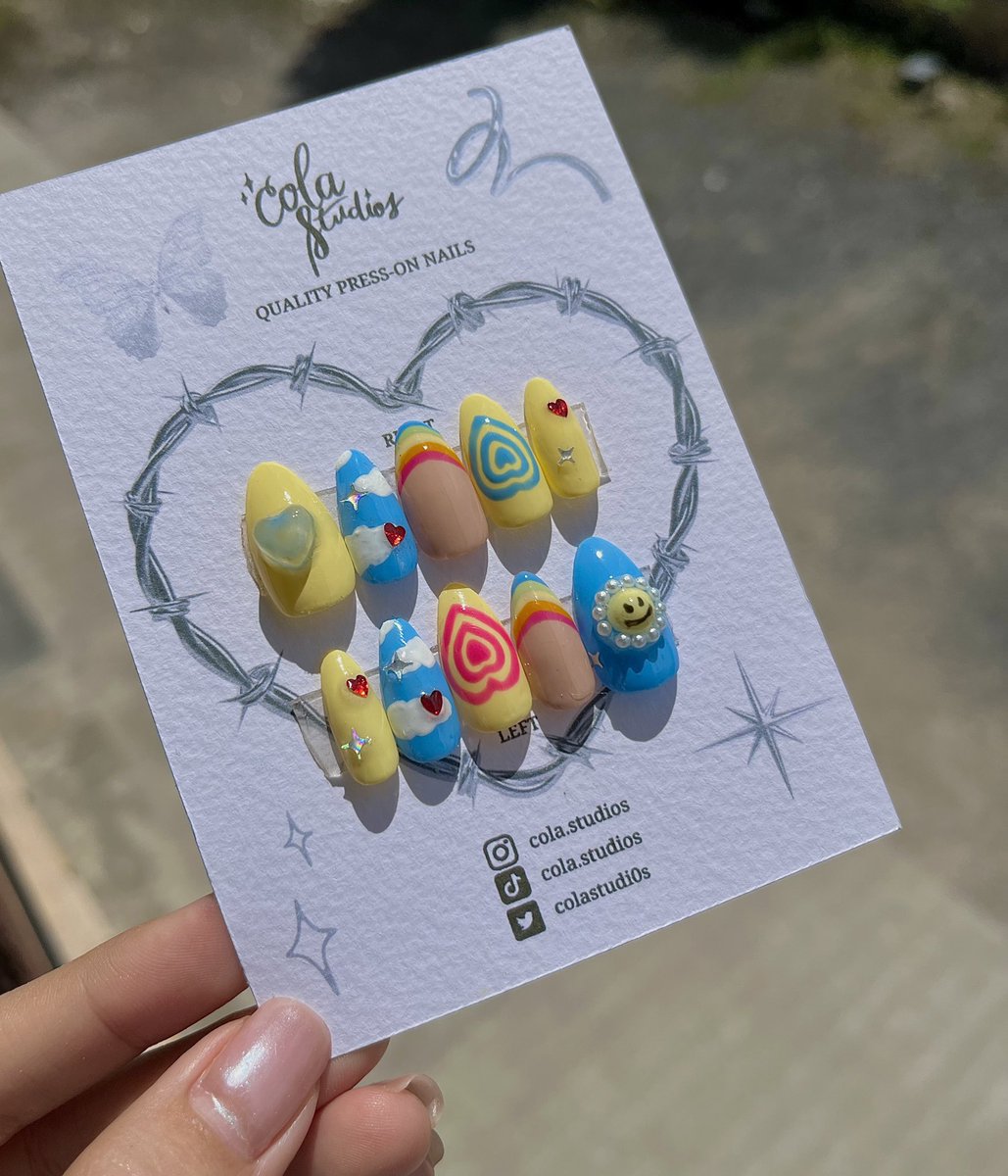 COLASTUDI0S's tweet photo. ꒰ #colástudios_updates ꒱ ☻
— nct dream's hello future inspired nail set on our new holder! 🫶🏻 how do you like it besties?
#colástudios #NCT_DREAM #HELLO_FUTURE https://t.co/GqIlUXcjp9