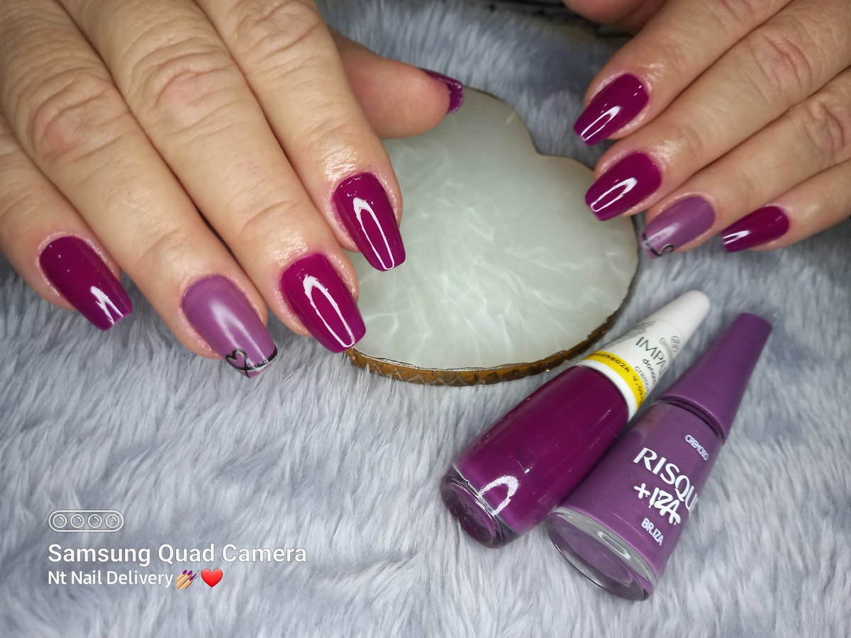 ntnail_delivery's tweet photo. Cliente Katia 💅🏼 ❤ 

#autoestima #unhas #postiçarealista #unhasdelicadas #mulheresemponderadas #ntnaildelivery https://t.co/iVwRcKkPTD