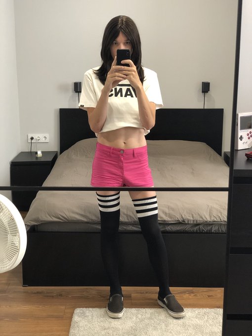 Do you like my bike riding outfit? 🚴&zwj;♀️❤️ https://t.co/sd89L2ZB0A<a href="/tag/bnwo"class="tags"><span>#bnwo</span></a>