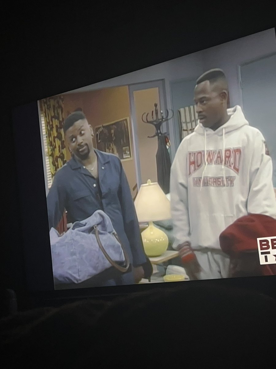 glowliyah's tweet photo. Martin re-runs hit different when they repping that vintage Howard gear #HowardUniversity https://t.co/vRl027bGXK