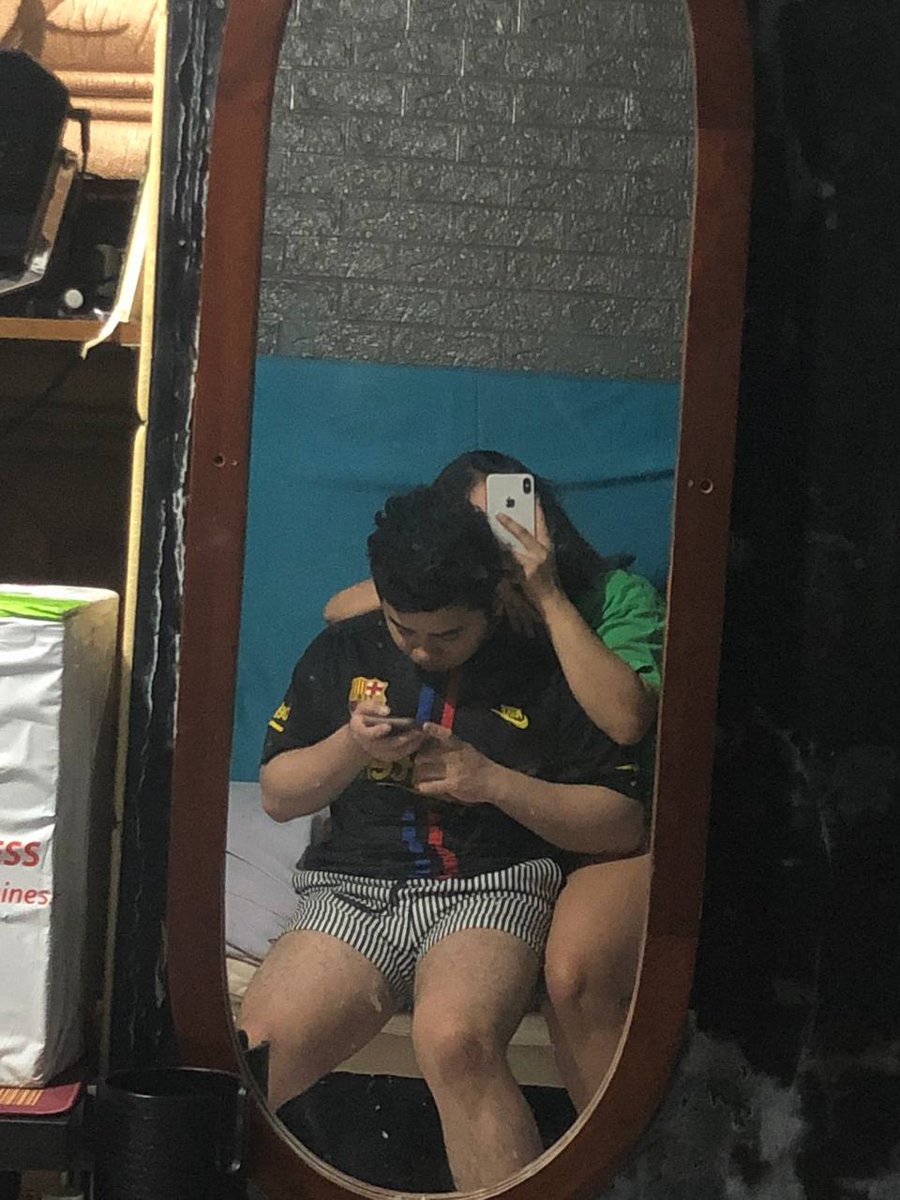 mrllstrs's tweet photo. It's been a year since i swiped right to this man. ilysm 🫶💖 @Rvccccc https://t.co/RQWWVFUXMc