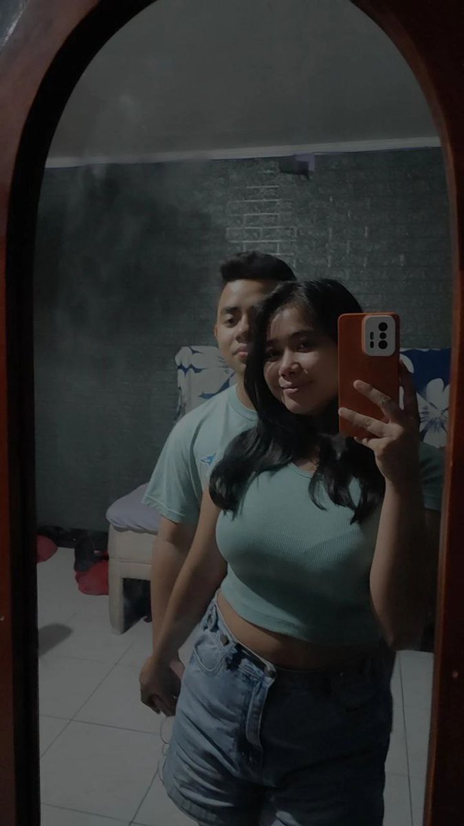 mrllstrs's tweet photo. It's been a year since i swiped right to this man. ilysm 🫶💖 @Rvccccc https://t.co/RQWWVFUXMc