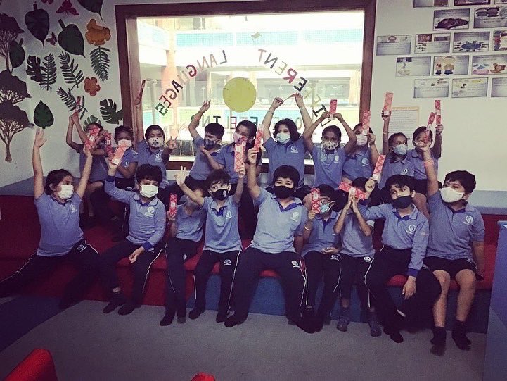 “If you are going to get anywhere in life, you have to read a lot of books”- Roald Dahl. 📚
PSG Primary Years students showed their love for Roald Dahl on his birthday by redesigning the cover pages of his books, listening to his stories and creating word puzzles. 🧩👧🏻