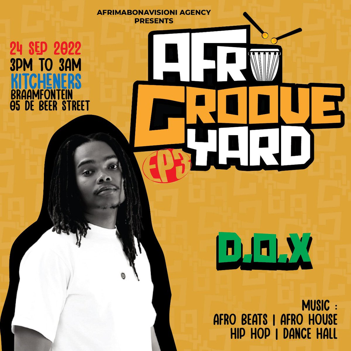 afrogrooveyard's tweet photo. Beautiful music from talented vocalists live on stage #afrogrooveyard @BarKitcheners #SaturdayNight #HeritageDay https://t.co/jWJl0JjpnM