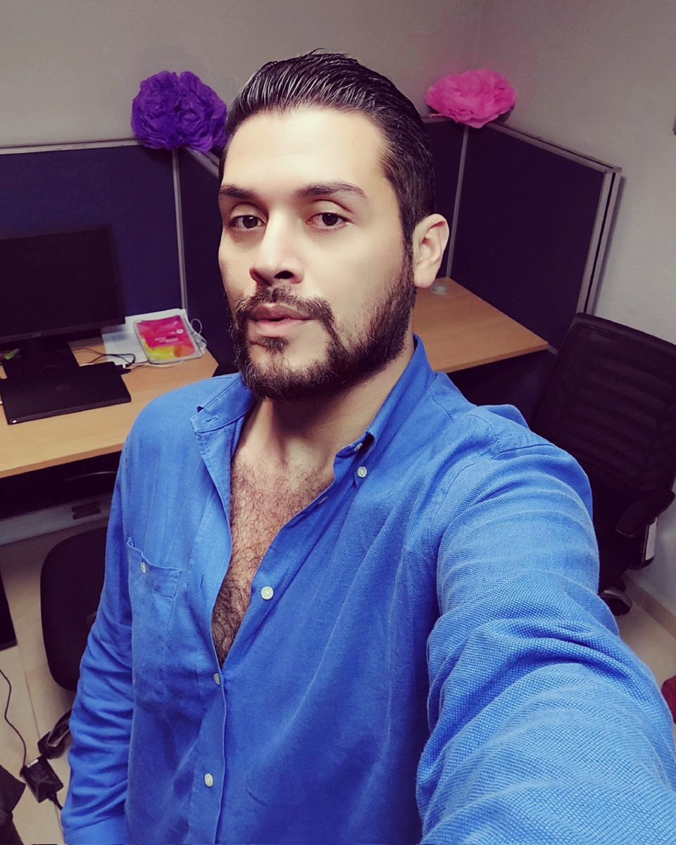 carlos27b's tweet photo. Stolen moments, time has broken...
My eyes ares open to this life-long mistery
And so I'll go with what I know...
Take my chances and run with destiny...
#UltraLatePost #ThisMorning #WednesdayWorking #MeMySelfAndI #DayByDay #ImStillBreathing #JustBreathe #ThinkingAndFeeling https://t.co/jvawBKgIdB