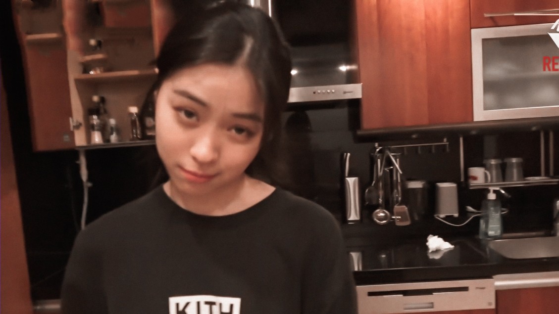 RYEJIF1LM's tweet photo. gf who loves to eat x gf who loves to cook https://t.co/Od2E5iVfB5