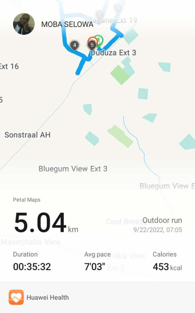 ArtherMoba's tweet photo. We tried again😄.
#Sila📍🏃🏿‍♂️🏃🏿‍♂️🏃🏿‍♂️🏃🏿‍♂️
#WeMove #OwnPace
#OwnRace #OwnTime
#RunningWithTumiSole
#RunningWithLulubel https://t.co/0RU1hJNllr