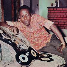 benbabunga's tweet photo. CE JOUR-LA... 22 septembre 1985, décès de Nicolas Kasanda wa Mikalay (dit "Nico Mobali", "Docteur Nico") à l’hôpital St-Luc de Bruxelles (Belgique). Guitariste congolais de légende, son immense talent et son vibrato hantent encore aujourd’hui de nombreux guitaristes du continent. https://t.co/ME9SqNmmQg