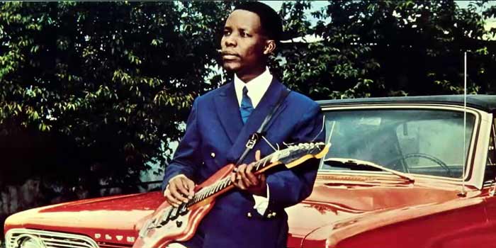 benbabunga's tweet photo. CE JOUR-LA... 22 septembre 1985, décès de Nicolas Kasanda wa Mikalay (dit "Nico Mobali", "Docteur Nico") à l’hôpital St-Luc de Bruxelles (Belgique). Guitariste congolais de légende, son immense talent et son vibrato hantent encore aujourd’hui de nombreux guitaristes du continent. https://t.co/ME9SqNmmQg