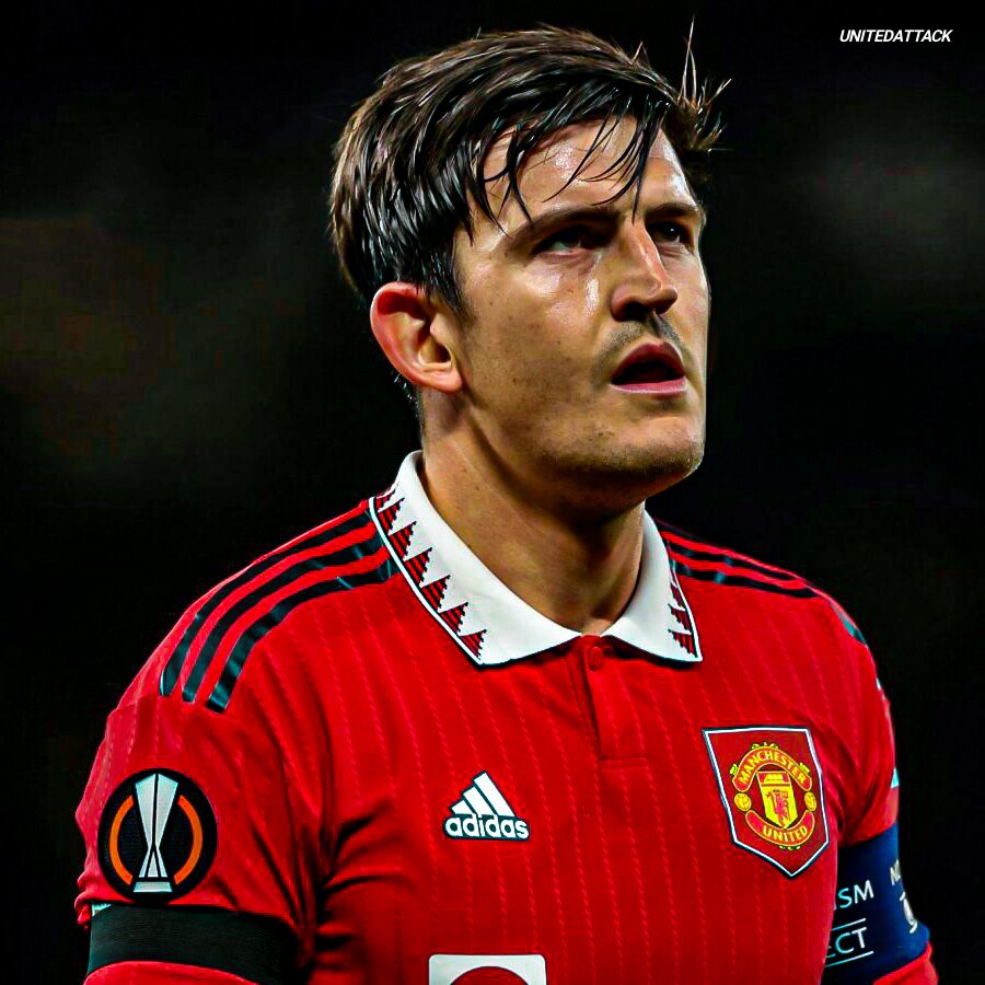 unitedattackID's tweet photo. Sumber yang dekat dengan Harry Maguire:

"Harry membutuhkan pace di sekitarnya, tetapi dia tidak memilikinya. Jika Anda menempatkan Rúben Dias di pertahanan Manchester United dan Harry di empat bek City, Dias akan kesulitan dan Harry akan berkembang." [@MarkOgden_] #UnitedAttack https://t.co/mKcMPwSGJp