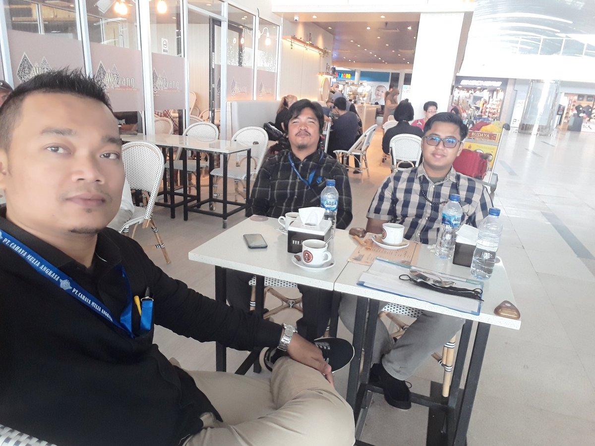 gandasimon28's tweet photo. Coffee Morning ☕🍩 ,... https://t.co/4Jpm7MYsC2