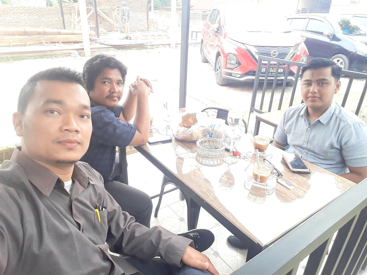 gandasimon28's tweet photo. Coffee Morning ☕🍩 ,... https://t.co/4Jpm7MYsC2