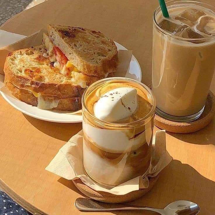 ngopiss's tweet photo. Iced coffee https://t.co/tz4U3iiXPB