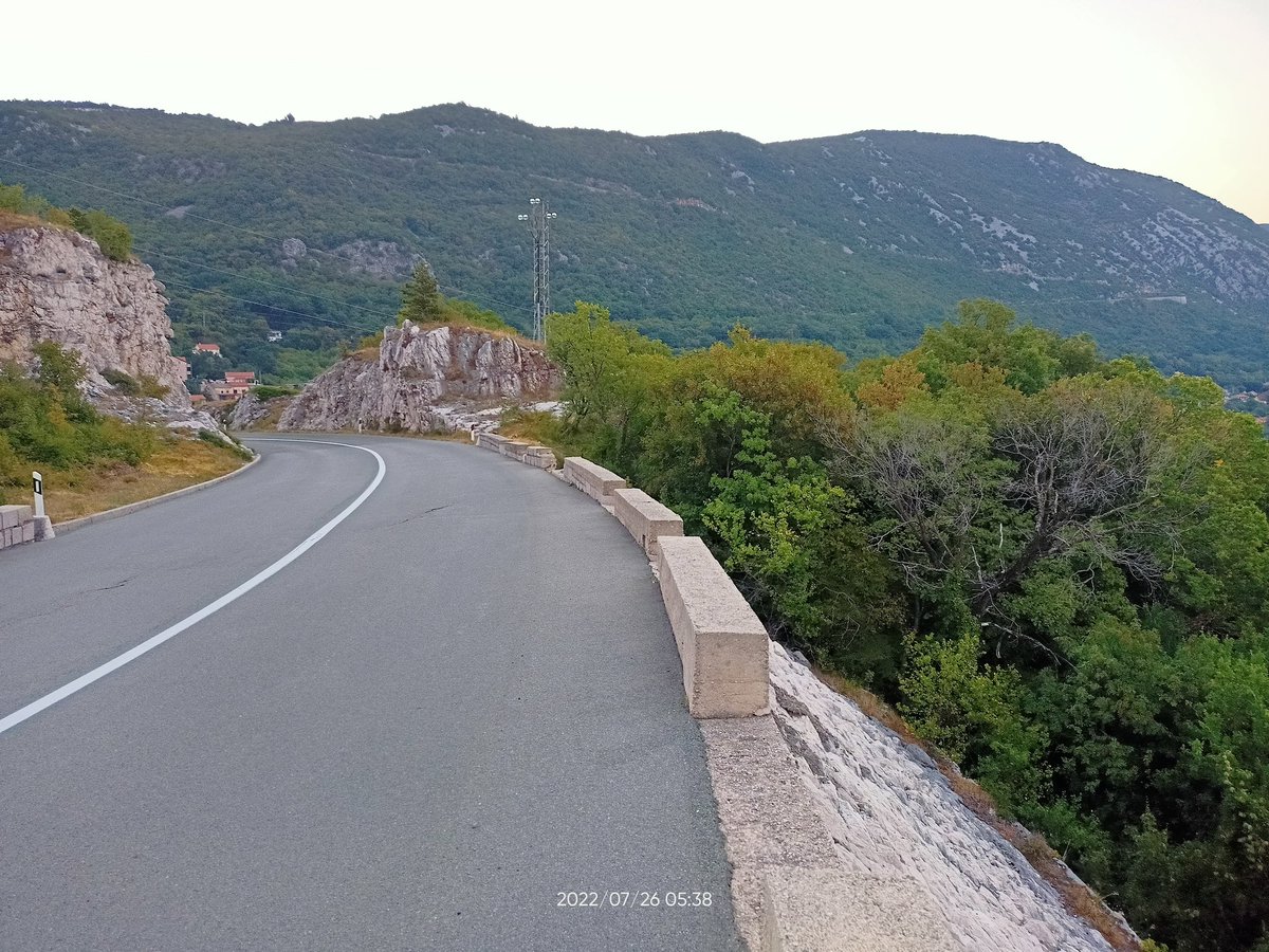 MirecGabriel's tweet photo. Biketrip - Croatia..#garmin #beatyesterday #nafld #exercise #nature #weightloss #liverhealth #croatia #fēnix6X #healthylifestyle #roadbike #meridabike #tribalj #drivenik https://t.co/IxWJ4pIsrf