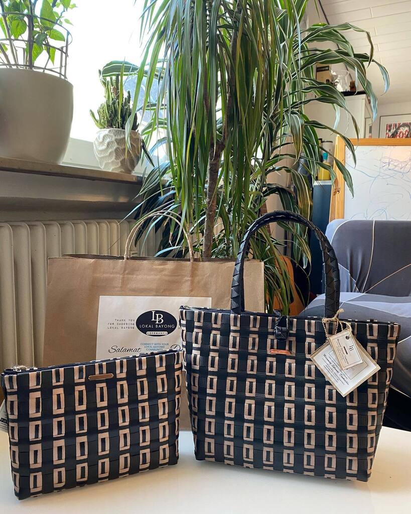 lokalbayong's tweet photo. New LB drops with Terno pouches, set A,B,C, or D?
Ready to ship 🚀🚚 

Lokal Bayong Germany @lokalbayong.germany 

Lokal Bayong Germany 🇩🇪 

💯 100 % Hand Weaved by Filipino Craftsmen 

#lokalbayong #handweaved 
#supportlocalph #handmadeph #bagsforwomen #cebuonlineshop #localpr… https://t.co/qXW7YDb0Ms