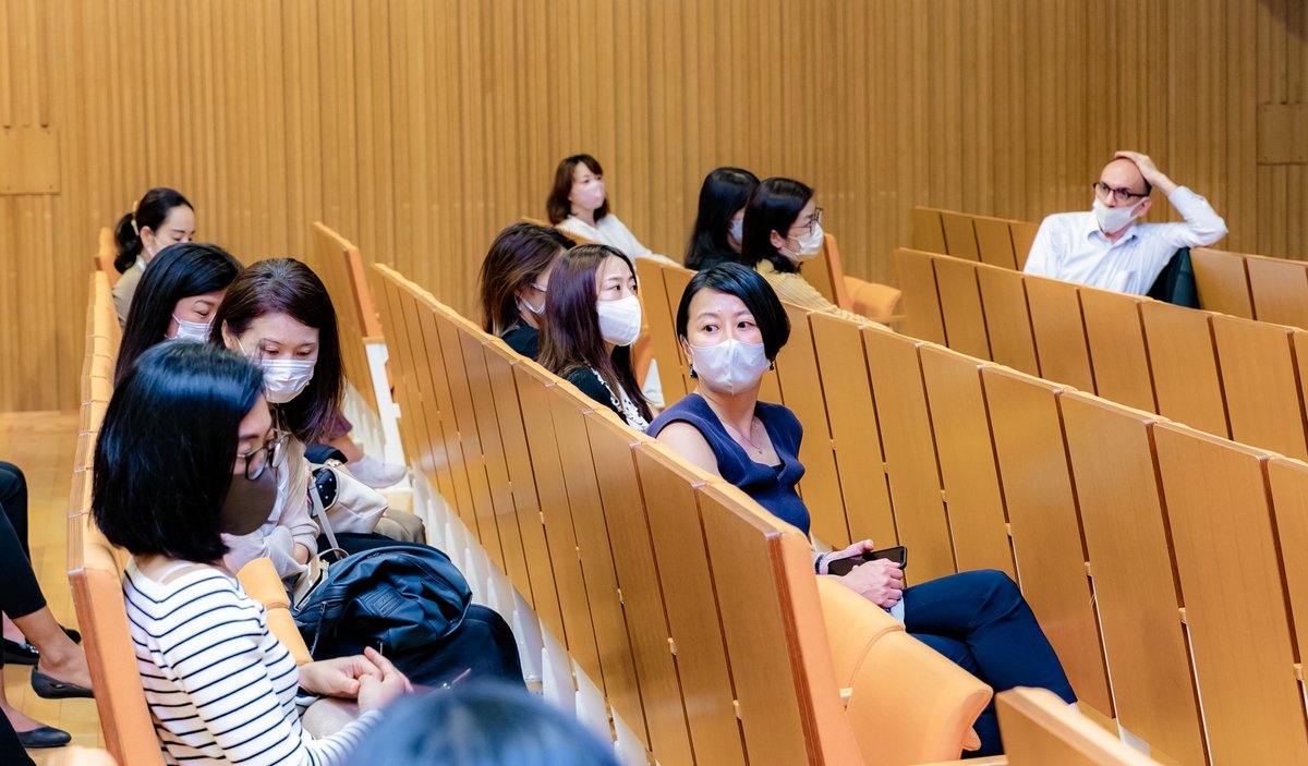 lfitokyo's tweet photo. Ce sont près de 40 familles qui ont participé le temps d’une matinée, à une #explication du #système d’#éducationfrançais en #japonais.
Si vous avez des questions à poser à la #FLTfapée en 🇫🇷, en 🇬🇧 ou en 🇯🇵, n’hésitez pas à les #contacter➡️ https://t.co/RdMK82cP5e
2/2 https://t.co/qaqacI0c5B