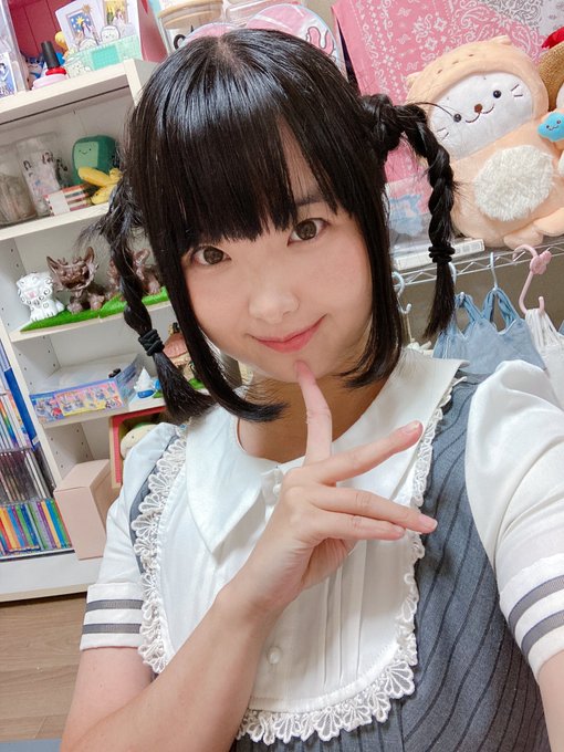 #プロフィール写真 ブログにちょろっとお知らせしましたが、誕生日に久しぶりに自撮り画像&amp;動画の配布プレゼントやる予定です(o^^o)肌色出します🏻 私のこのアカウントのフォロー必須になります😙 お楽しみに(&cap;&acute;&forall;｀)&cap;💓<a href="/tag/%E3%83%97%E3%83%AD%E3%83%95%E3%82%A3%E3%83%BC%E3%83%AB%E5%86%99%E7%9C%9F"class="tags">#プロフィール写真</a>