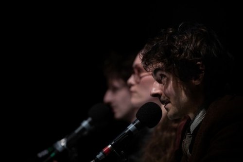 "Génération Mitterrand" au théâtre de Belleville actionbarbes.blogspirit.com/archive/2022/0…