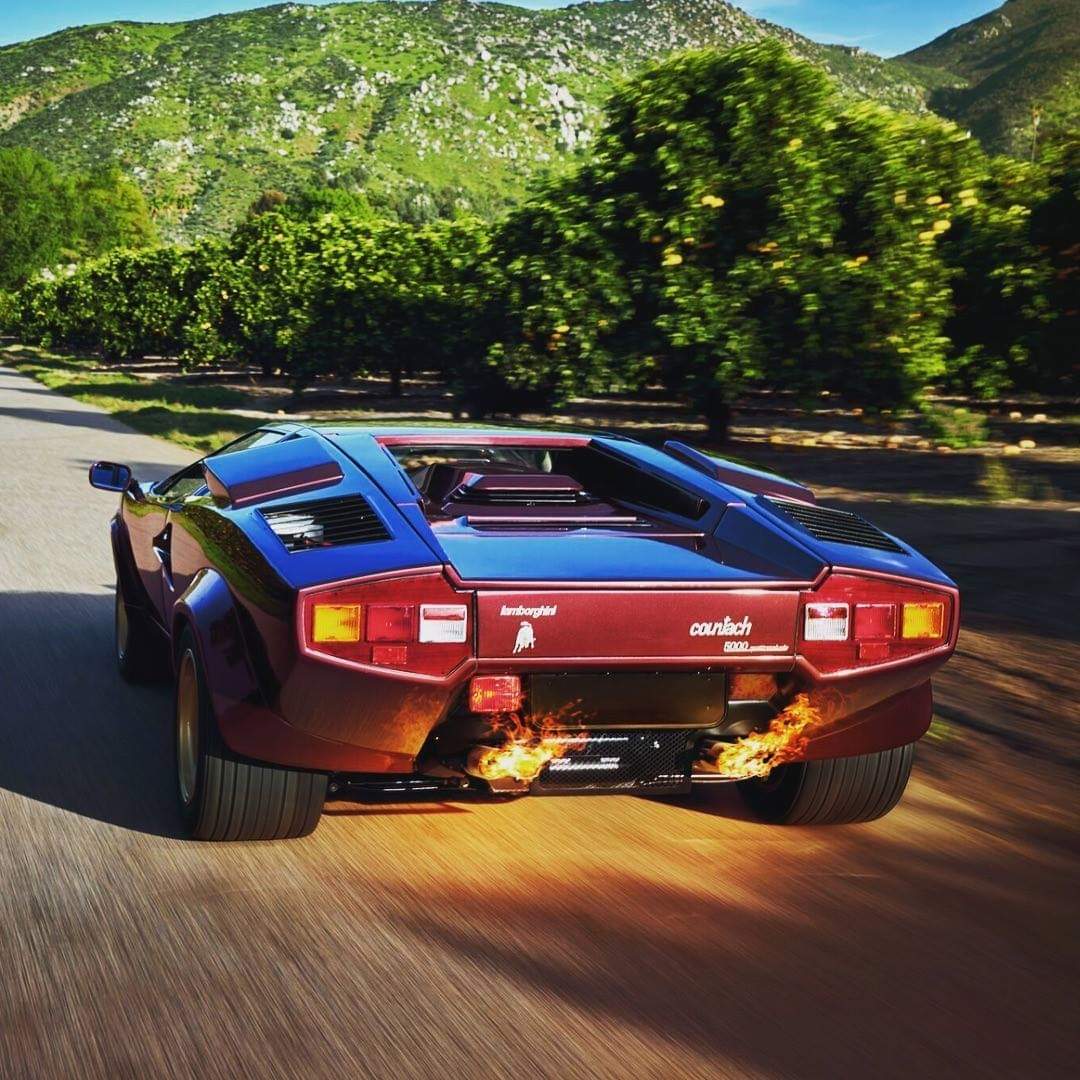 alfamale87's tweet photo. Lamborghini Countach https://t.co/Rd7oLK7ctI