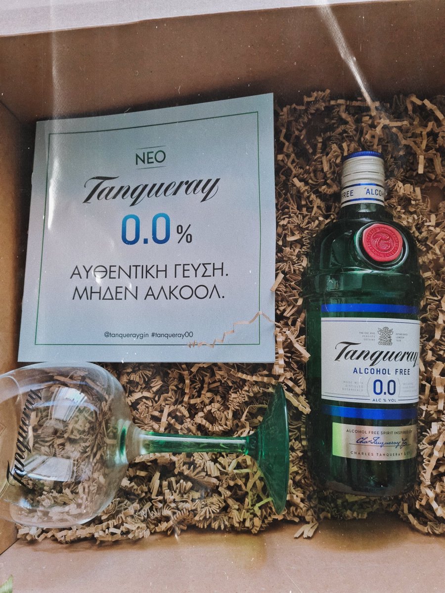 BitterBooze's tweet photo. Απόλαυση χωρίς αλκοόλ #tanqueray00 @tanqueraygins https://t.co/4vhQcuCrBj