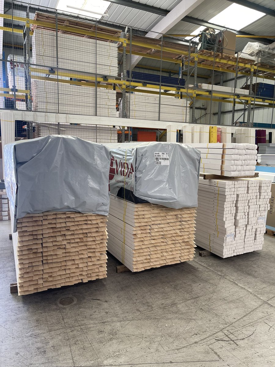 KremerSignsUK's tweet photo. Just another post from Kremer Signs 😜
As part of our environmental pledge, we have ensured that our raw material timber was sourced from kiln-dried Scandinavian softwood, felled from FSC approved renewable forests.
#KremerBoards #Posts #ForSaleBoards #ToLetBoards #Signs https://t.co/6JkXSJhgo5