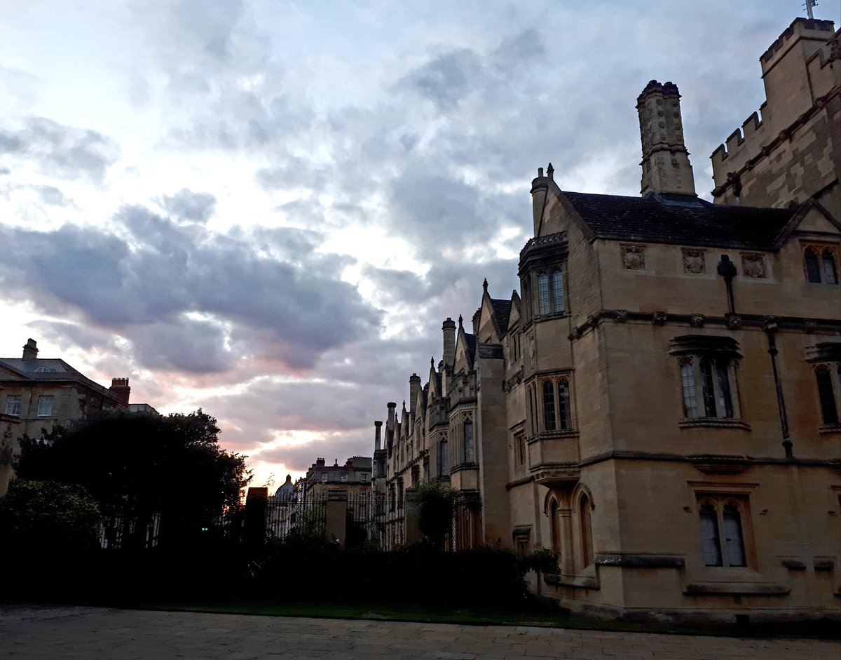 Lucy Strange (@thelucystrange) on Twitter photo Such a pleasure to be at Magdalen College Oxford, speaking to a wonderful group of <a href="/Centre4Fantasy/">Oxford Centre for Fantasy</a> writers 📚🌳 Such a pleasure to be at Magdalen College Oxford, speaking to a wonderful group of <a href="/Centre4Fantasy/">Oxford Centre for Fantasy</a> writers 📚🌳