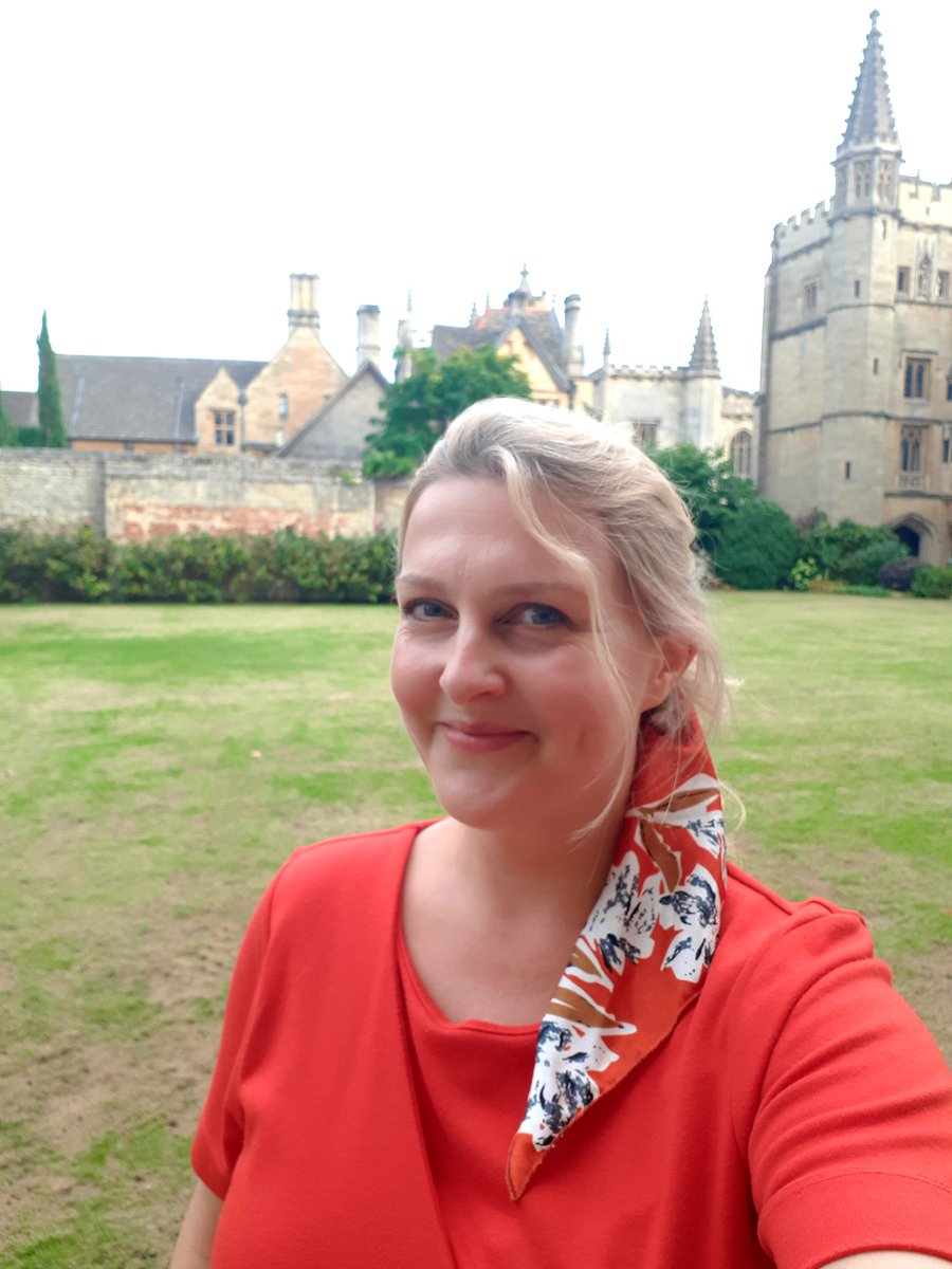 Lucy Strange tweet media