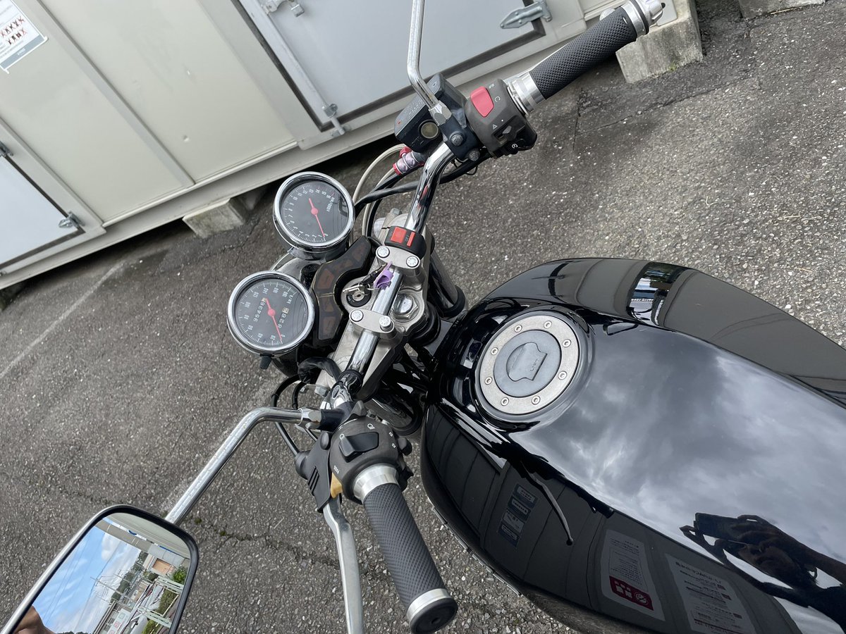 kentarosupeking's tweet photo. #バイク売ります
#インパルス売ります

gsx400インパルス
43万 https://t.co/02P2lXq6co